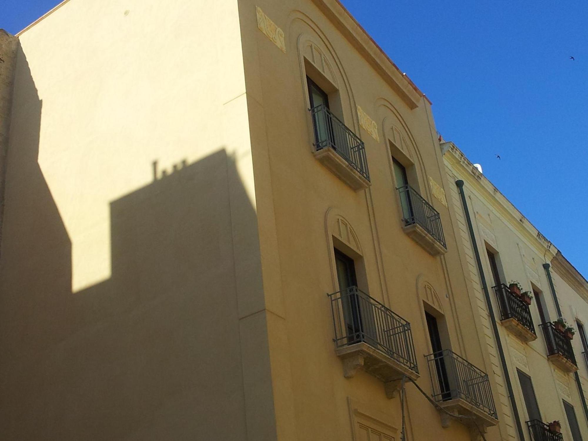 Casakalos Apartments Luxury Vacation Rentals Trapani Ruang foto